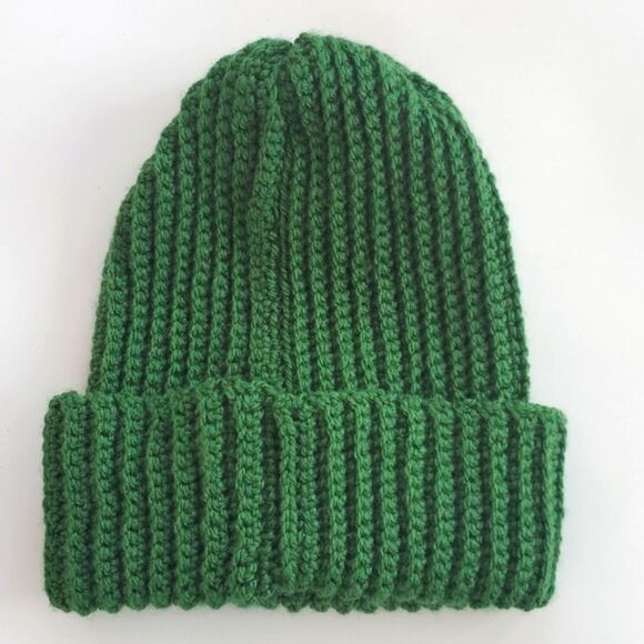 GREEN WOOL WINTER HAT BEANIE GREEN HANDMADE IRISH ST. PATRICK'S DAY ARTSY - Picture 2 of 4